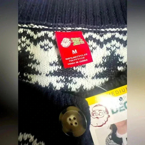 DEC. 25TH Womens Cardigan Long Sleeve BLACK/WHITE WINTER Snowflake/REINDEER M - Picture 3 of 4